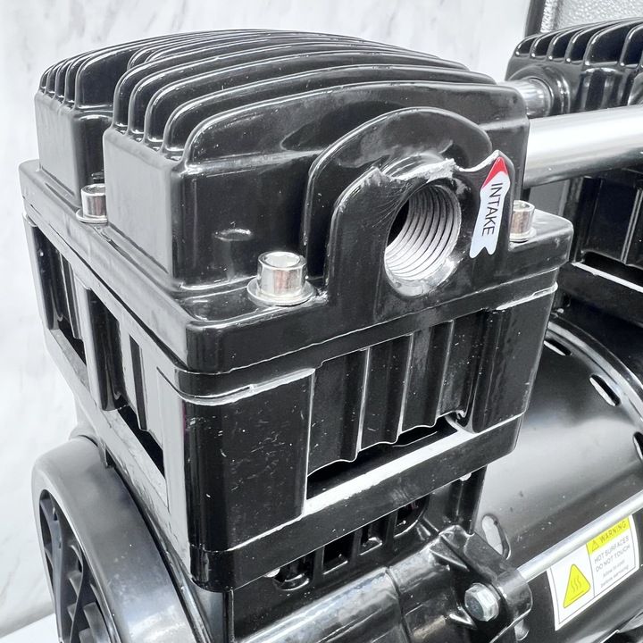 中古　コンプレッサー 100v 静音 オイルレス 50L 中古 コンプレッサー 100v 静音 オイルレス 50L 中古コンプレッサー