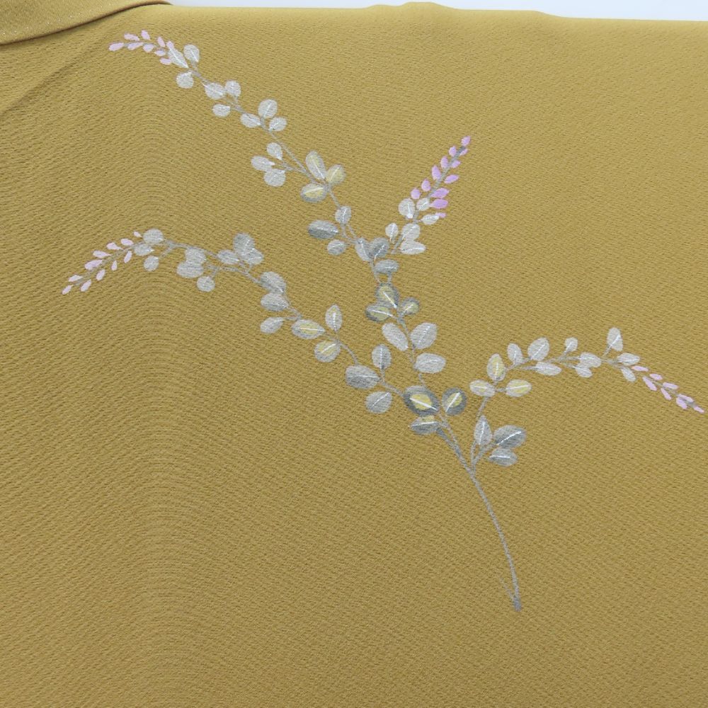 中古】 訪問着・付下 正絹(金銀糸除く) ベージュ 草花柄 しつけ糸あり