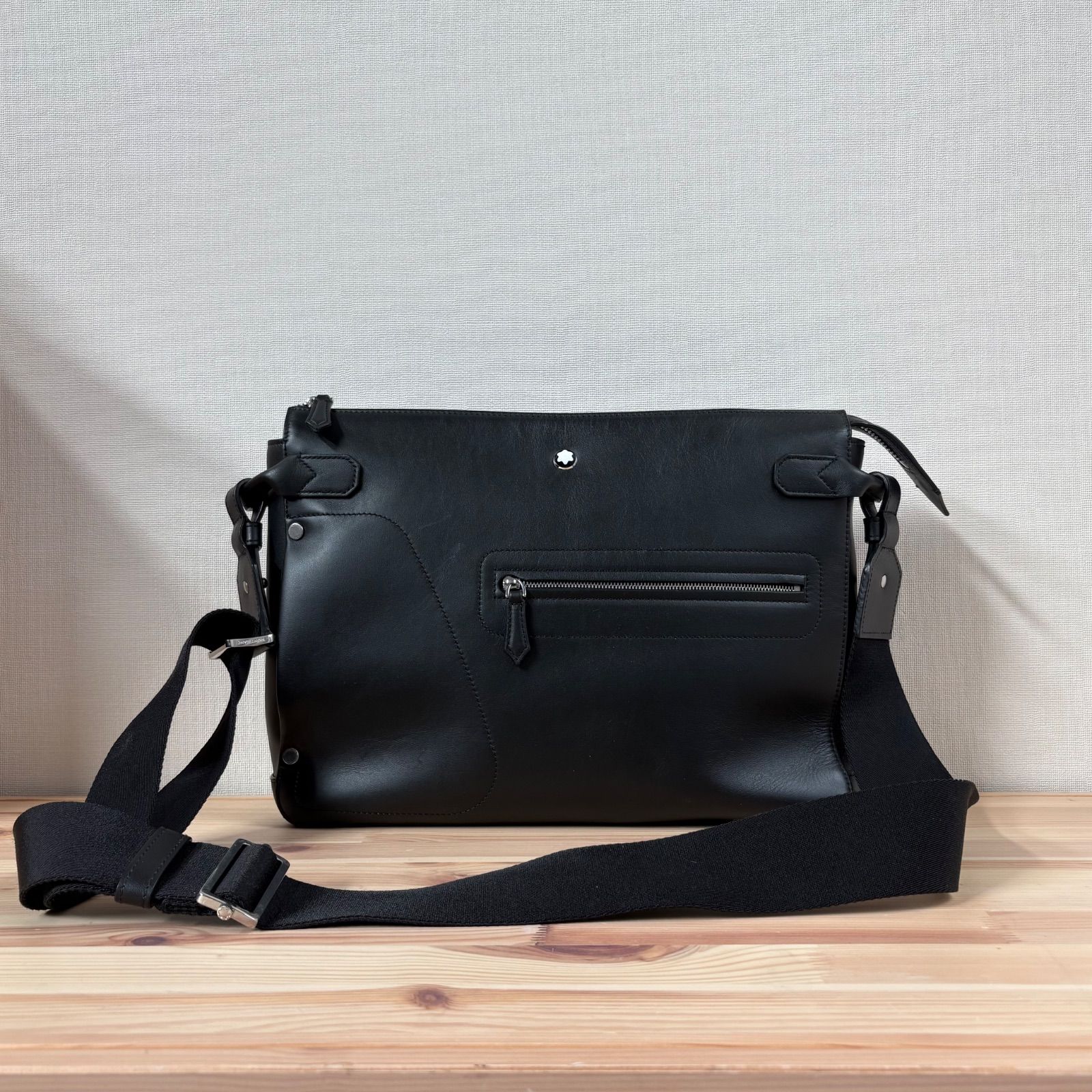 【新品】MONTBLANC マイスターシュテュック メッセンジャーバッグ 現行品 MONTBLANC モンブラン マイスターシュテュック セレクション ソフト