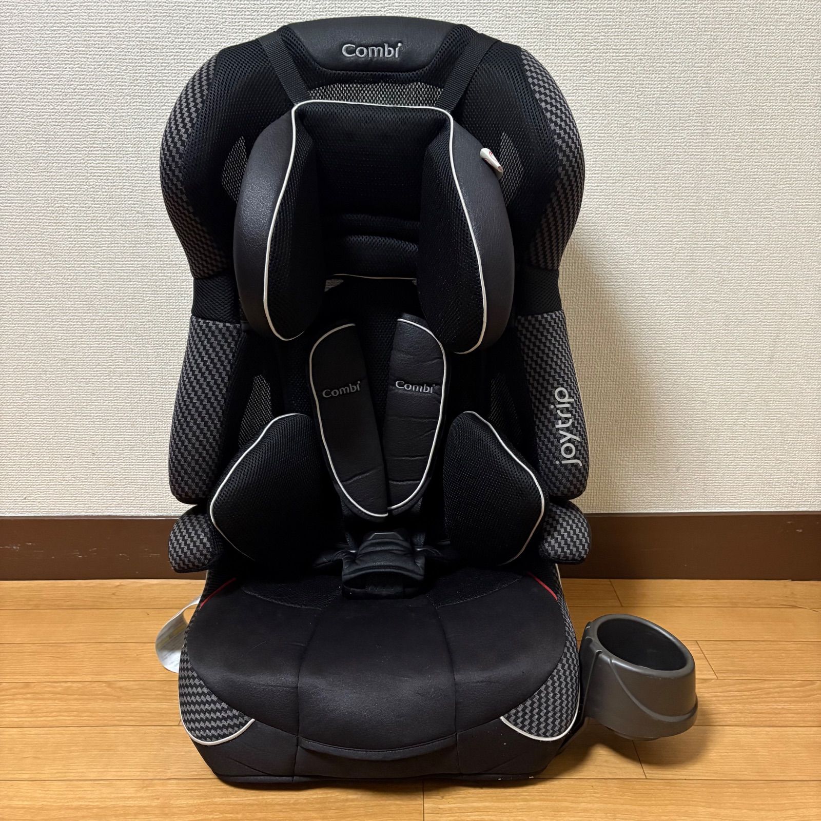 美品 Combi チャイルドシート ジョイトリップ エッグショック GC