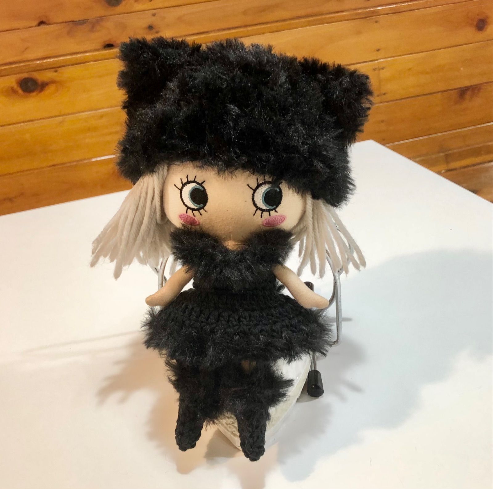 新登場！ハッピードール イーマリーの なりきりニャンコ漆黒の猫ちゃん