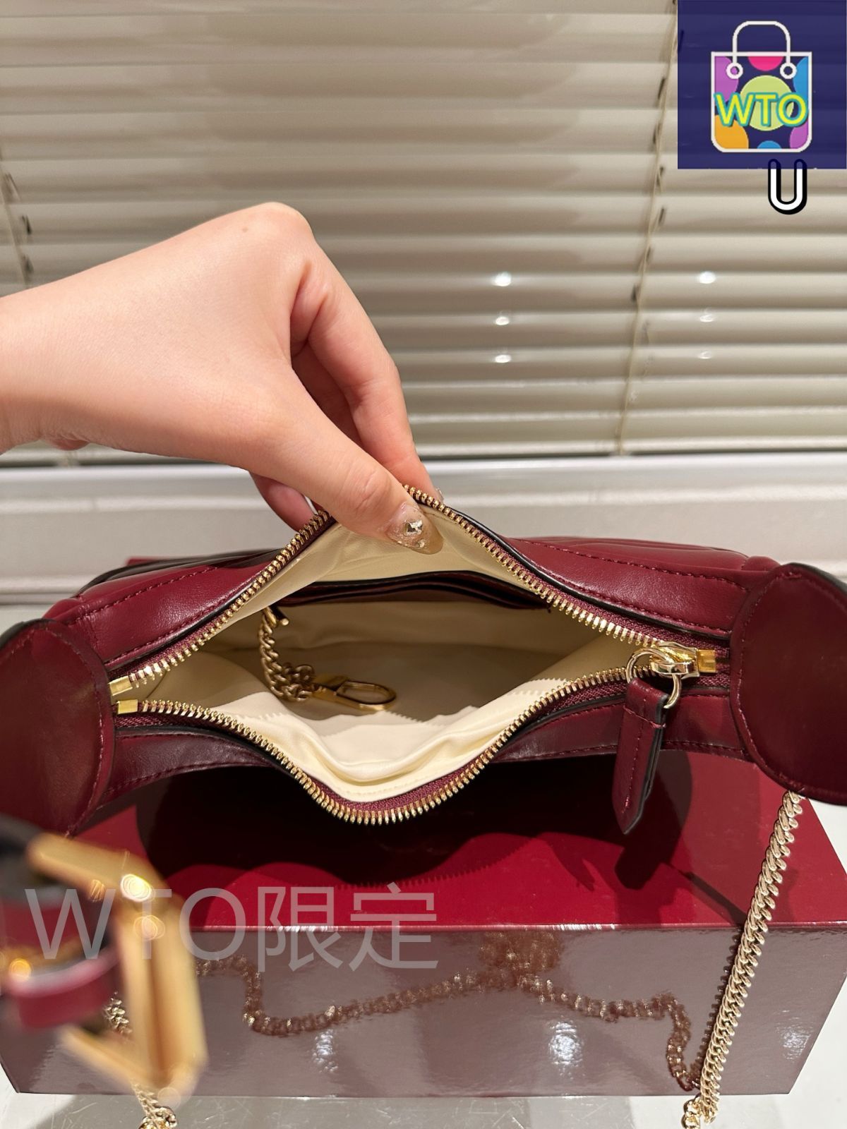 GUCCI　【美品・箱保管】アンティーク置時計　瑪瑙（メノウ）箱・説明書全て有り GUCCI 【美品・箱保管】アンティーク置時計 瑪瑙（メノウ）箱