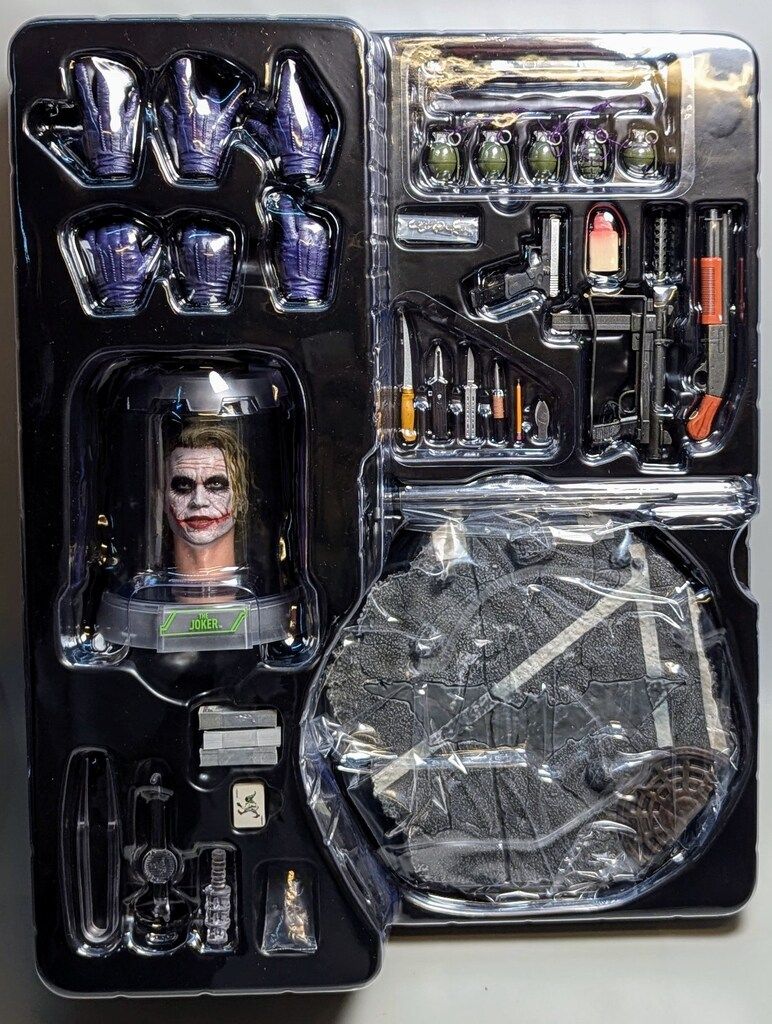 Hot Toys DX33AE The Joker 1:6フィギュア アルチザン ホットトイズ