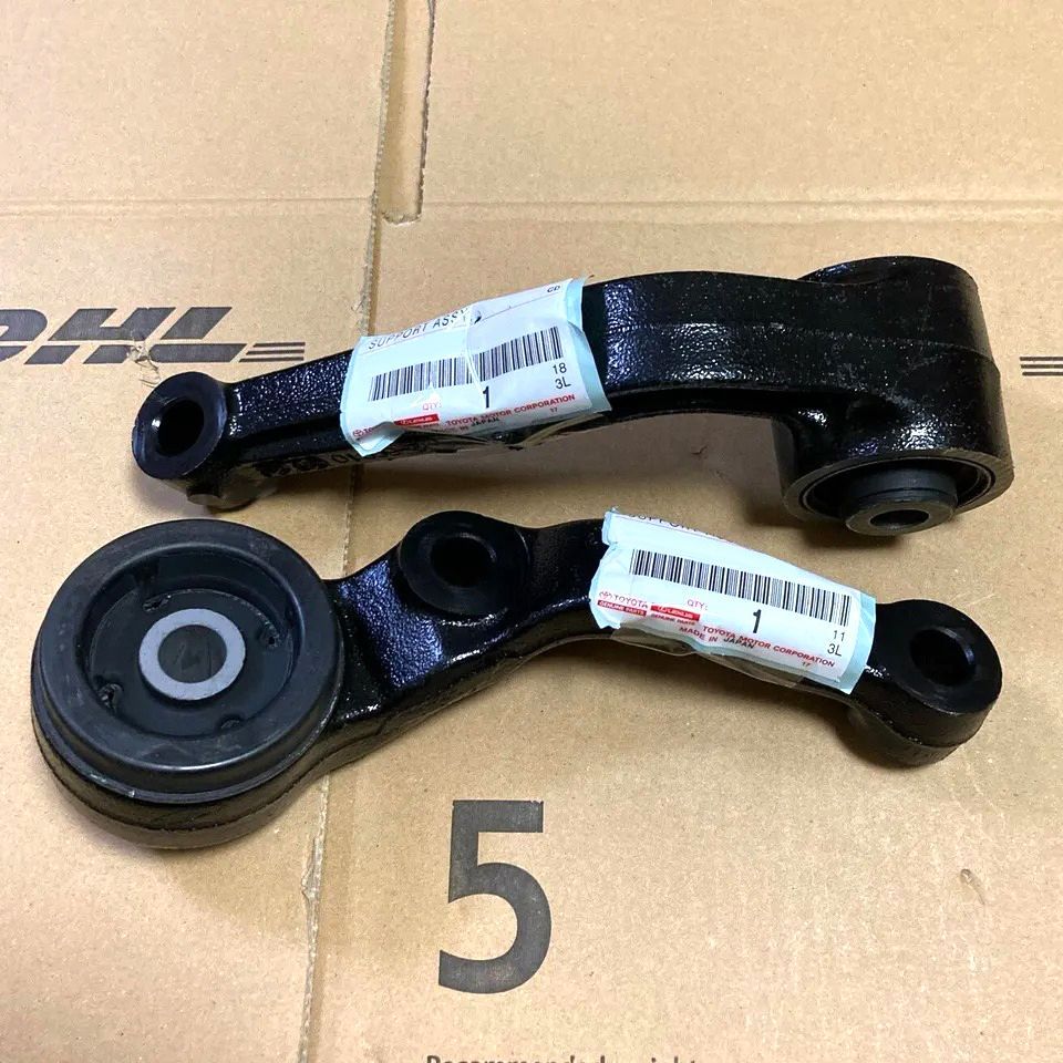 新品 100 ランドクルーザー リア ハウジング ディファレンシャル サポート 新品 トヨタ純正 100 ランドクルーザー ランクル フロント リア