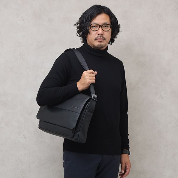 ピクアドロ PIQUADRO マーティンライン 本革 レザー 2WAY