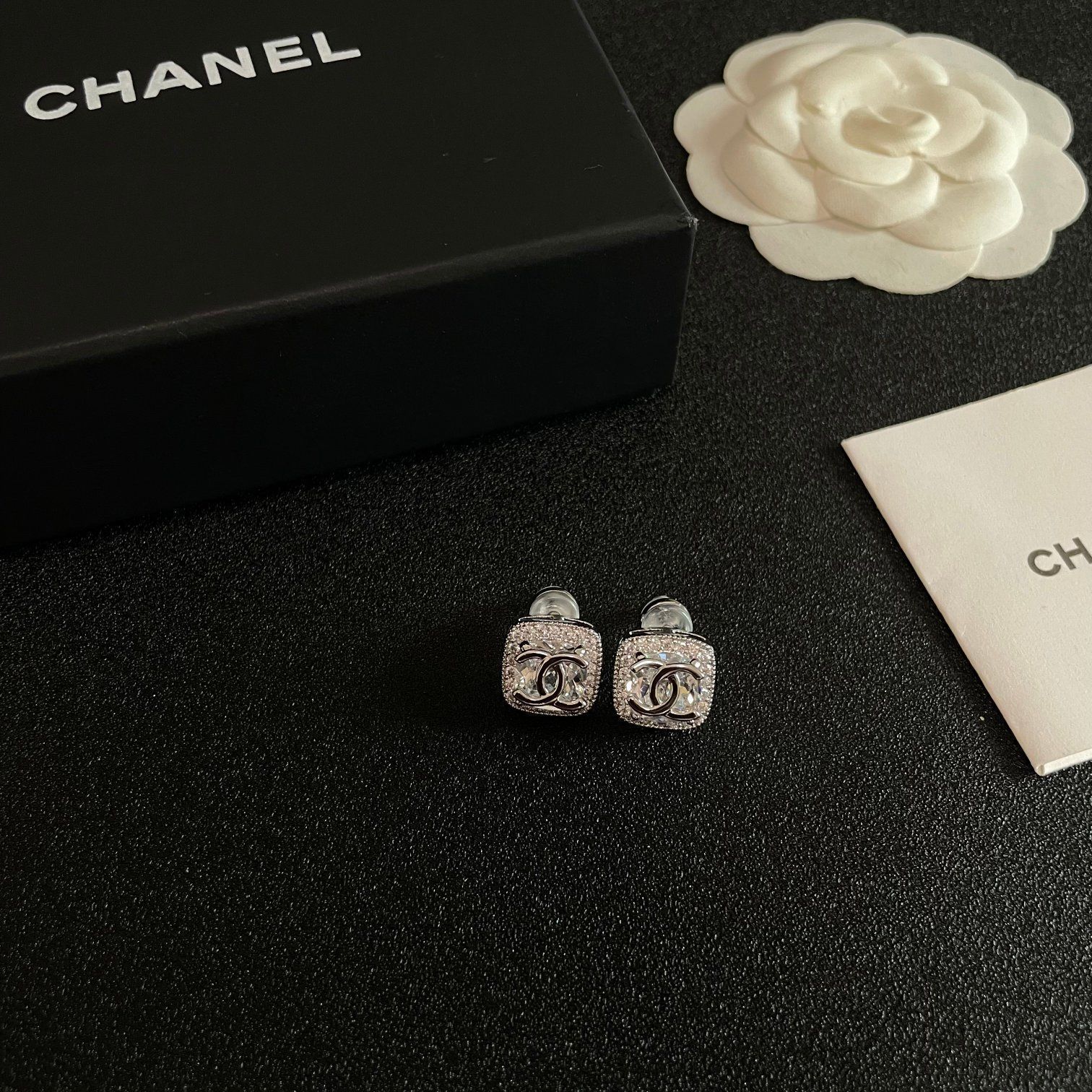 CHANEL ヴィンテージ　イヤリング CHANEL - 【ヴィンテージ】シャネル イヤリングの通販 by
