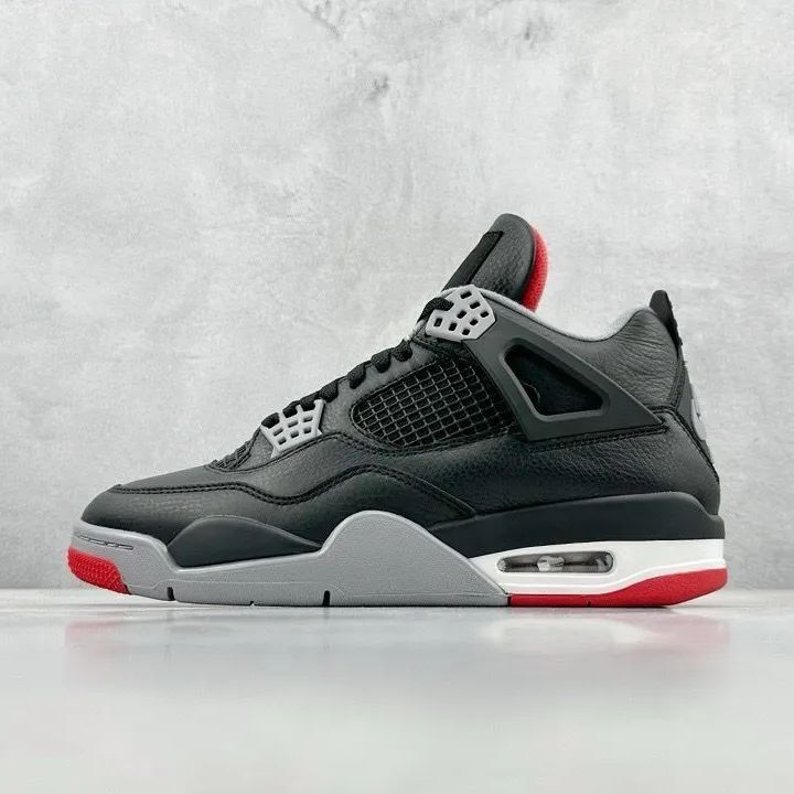 Nike Air Jordan 4 Retro 