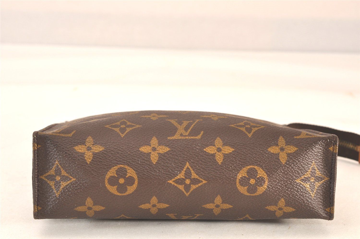 Louis Vuitton モノグラム ポーチ ポッシュトワレ ヴィンテージ LOUIS VUITTON ルイヴィトン Louis Vuitton ポーチ ポッシュ