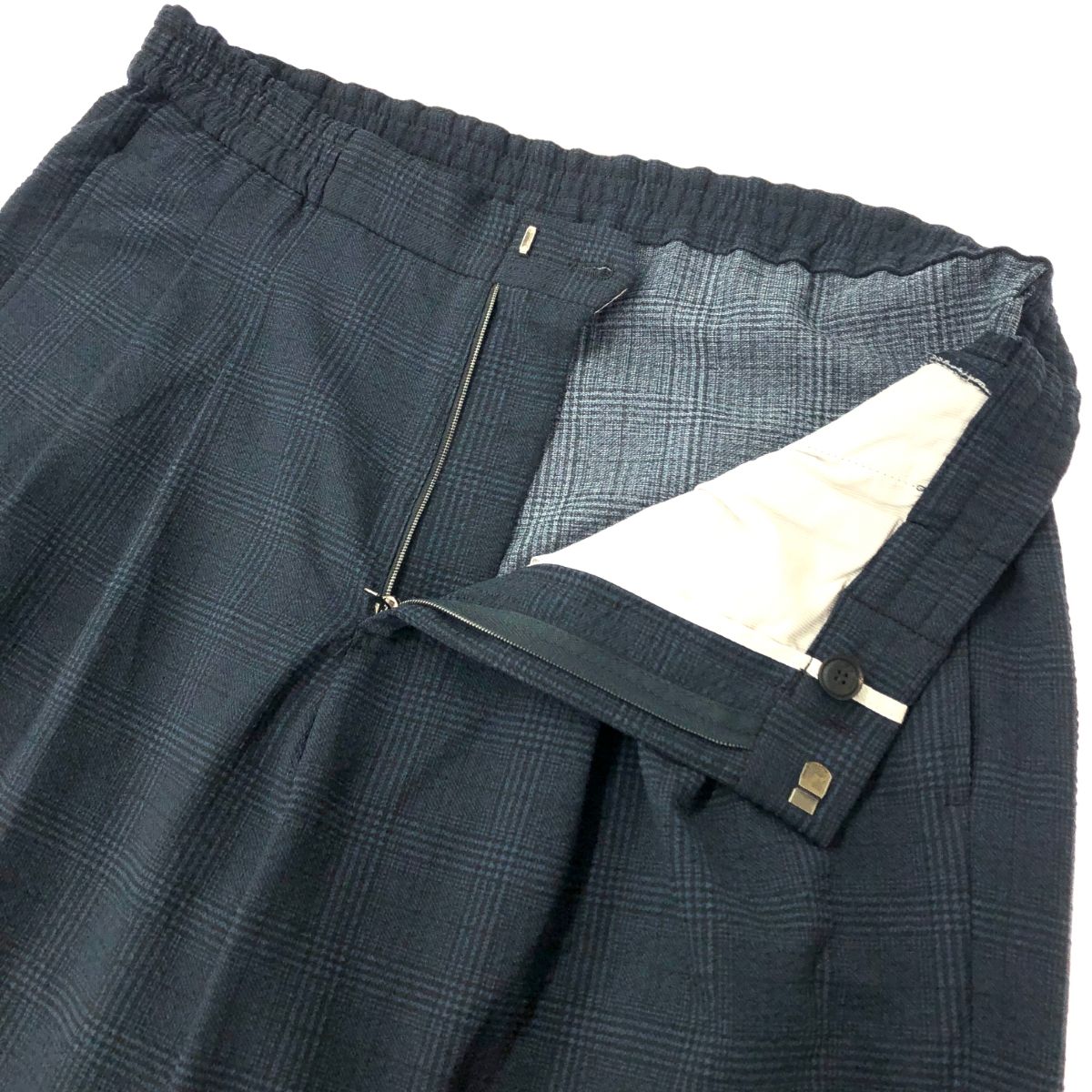 EMPORIO ARMANI エンポリオアルマーニ タックイージーパンツ サイズ:46 シアサッカー W1P62S W1S24   ネイビー メンズ / 240001145618 EMPORIO ARMANI エンポリオアルマーニ タックイージーパンツ サイズ:46