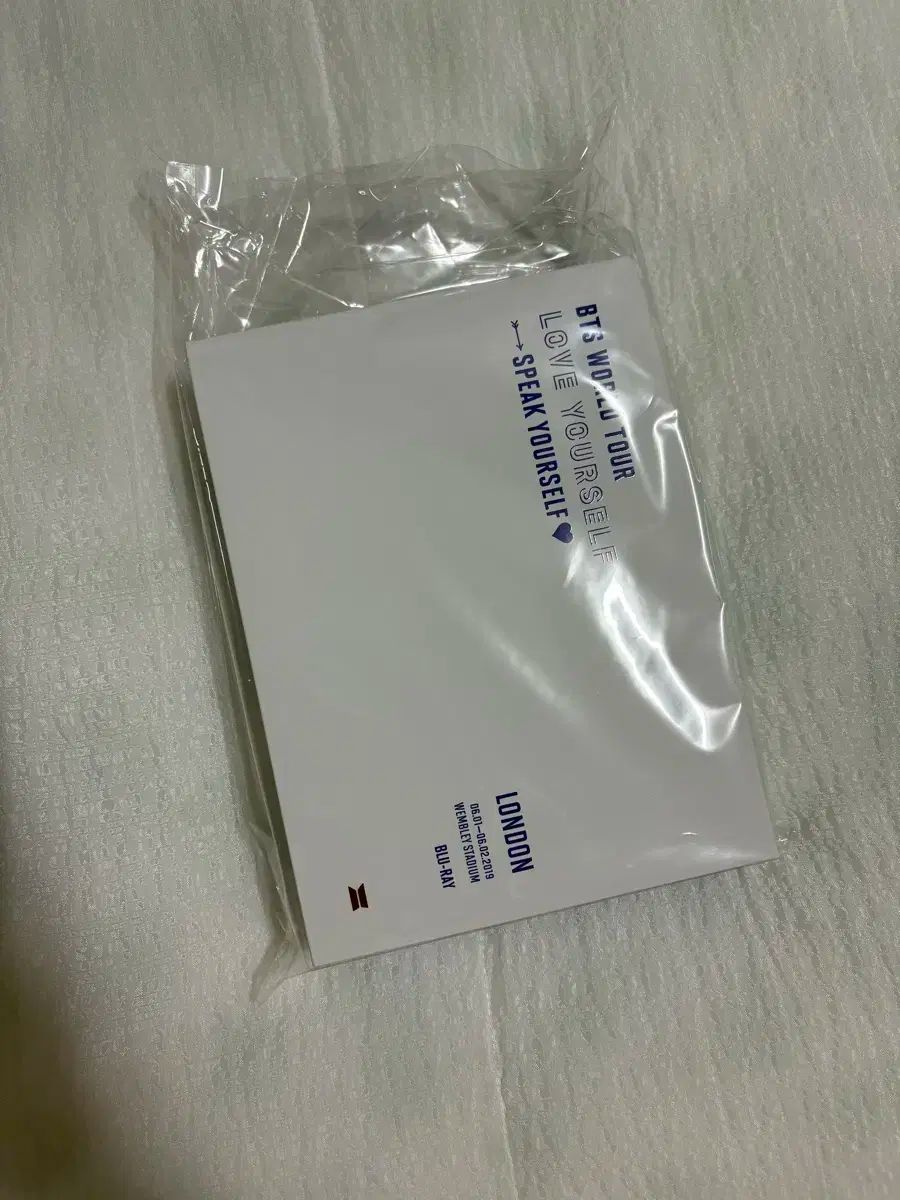BTS　 ジン　 LYS ロンドン LONDON 　ブックマーク PROV-3056_2.JPG