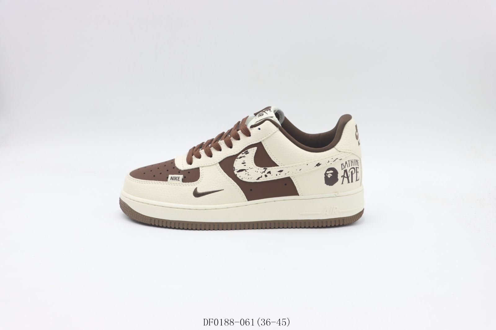 【今日特価】Nike ナイキ スケートシューズ DF0188-061 ホワイトブラウン