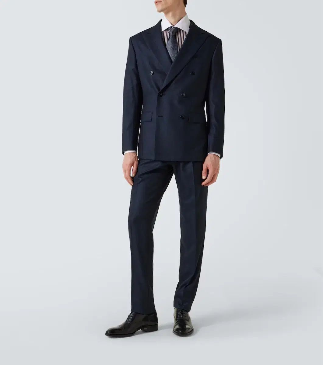 高級　Brioni　ブリオーニ　ダブルブレスト　ストライプ　スーツ　セットアップ 高級 Brioni ブリオーニ ダブルブレスト ストライプ スーツ