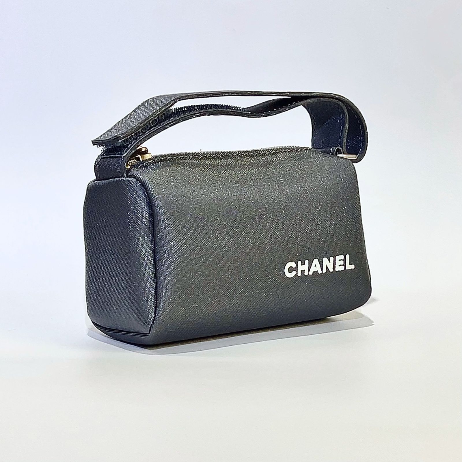CHANEL シャネル ヴィンテージ ロゴ ショルダーバッグ ポーチ ナイロン 