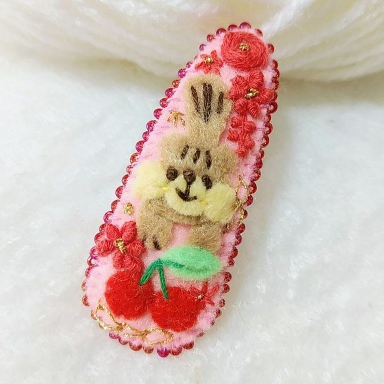 食いしん坊りす☆パッチンピン 食いしん坊りす☆パッチンピン