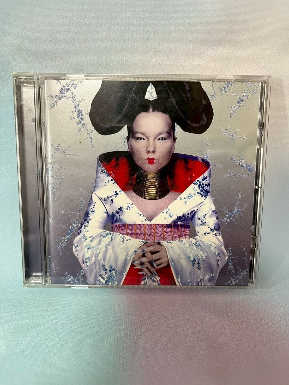 ビョーク / ホモジェニック デュアルディスク盤 CD DVD ビョーク / ホモジェニック デュアルディスク盤 CD DVD Amazon