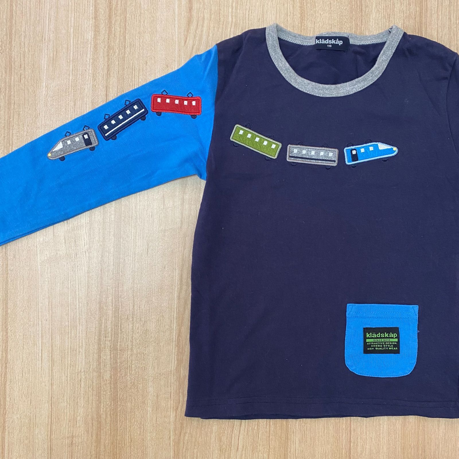 クレードスコープ(kladskap )　電車長袖Tシャツ110