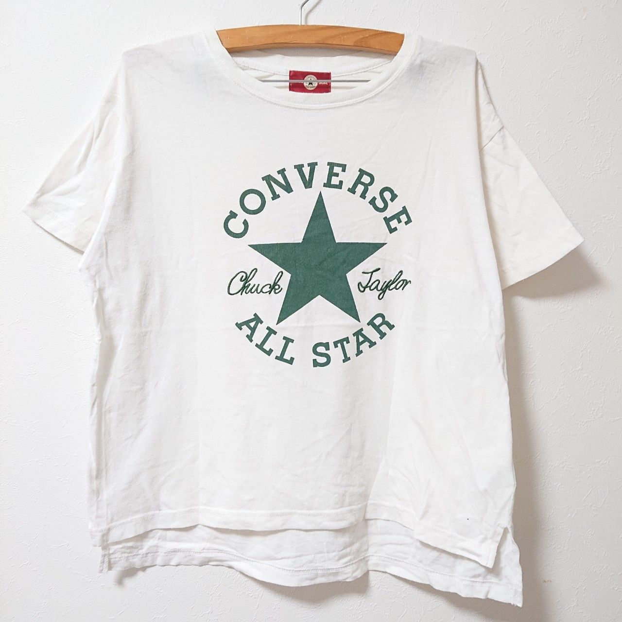 (^w^)b CONVERSE ALLSTAR コンバース オールスター 半袖 Tシャツ ブランドロゴ プリントT ビッグロゴ カジュアル アメカジ  スポーツ おしゃれ 星柄 普段着 ホワイト メンズ サイズM