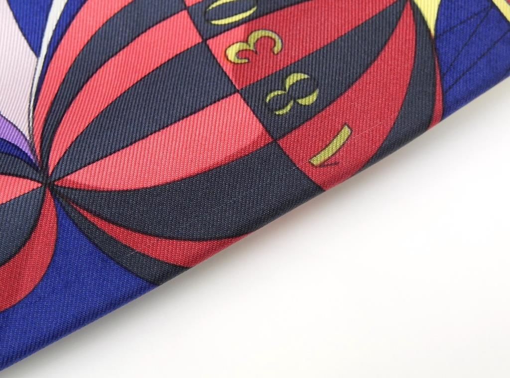 エルメス HERMES スカーフ カレ90 大空の狂気 LES FOLIES DU