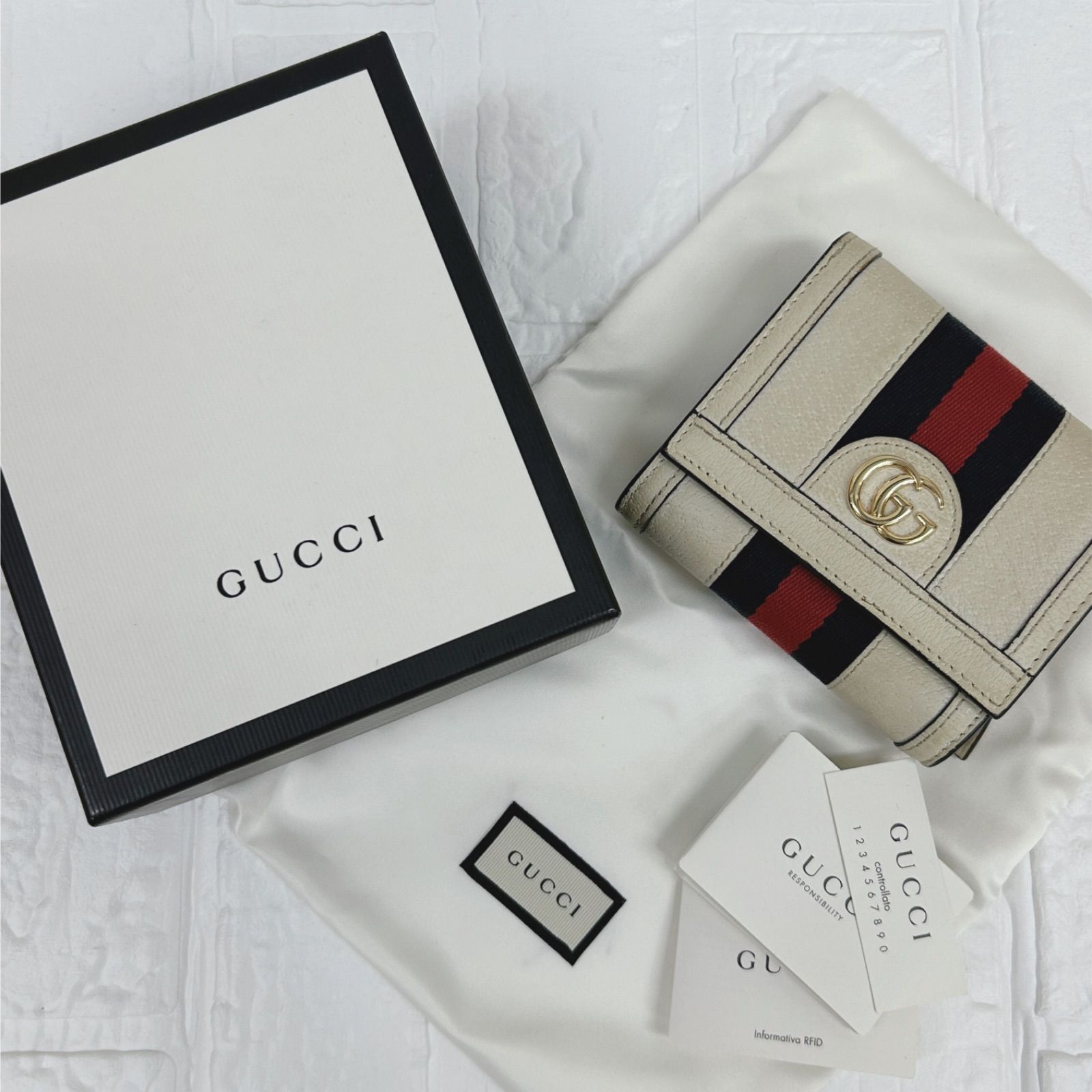 GUCCI グッチ オフィディア ウェブ シェリーライン 2つ折財布 二つ折り財布 レザー アイボリー 白 ネイビー 紺 レッド ゴールド金具 -  メルカリ