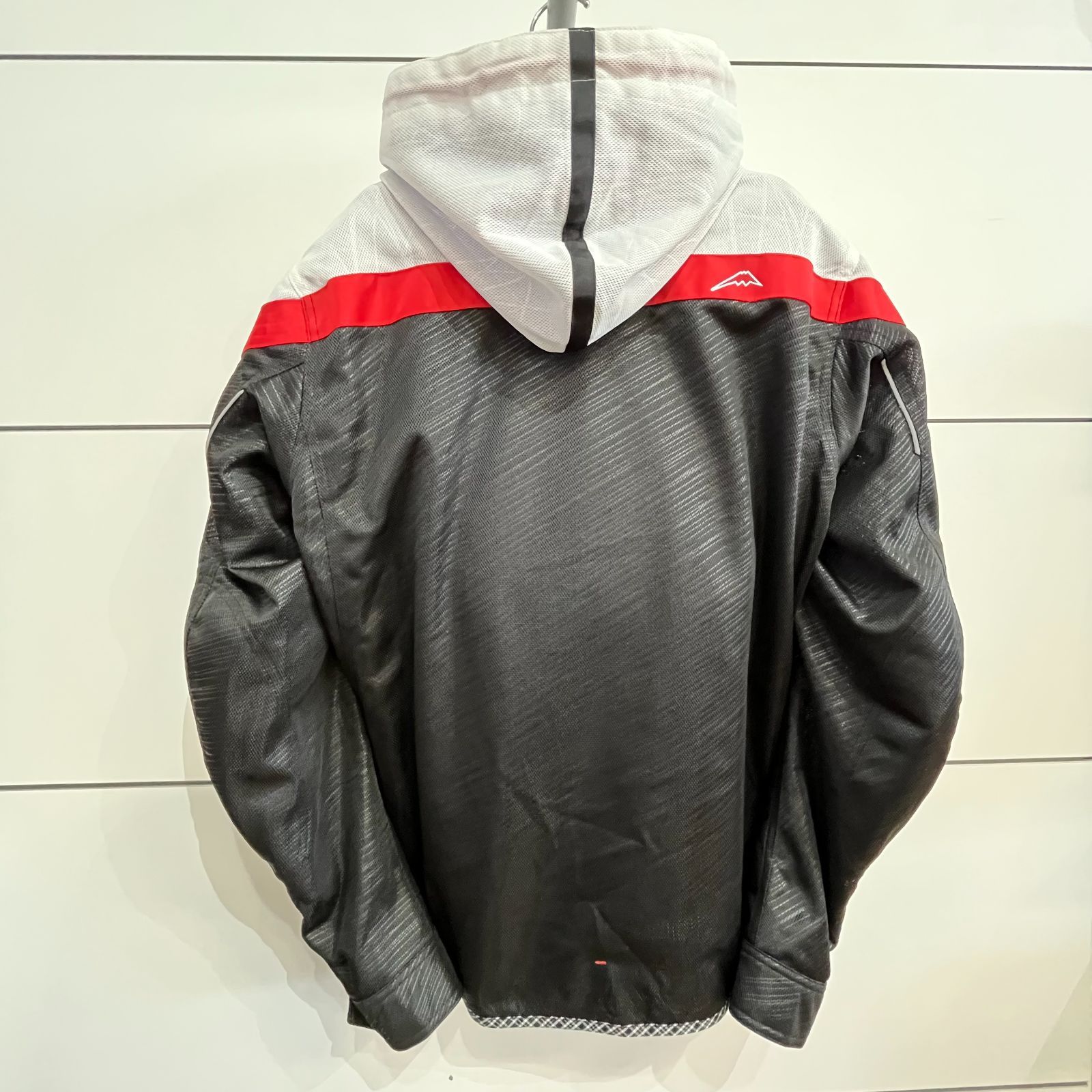 クシタニ　メッシュパーカー　XL K-2442 ｸｼﾀﾆ ﾒｯｼｭﾊﾟｰｶｰｼﾞｬｹｯﾄ ﾎﾜｲﾄ/BK XL - メルカリ