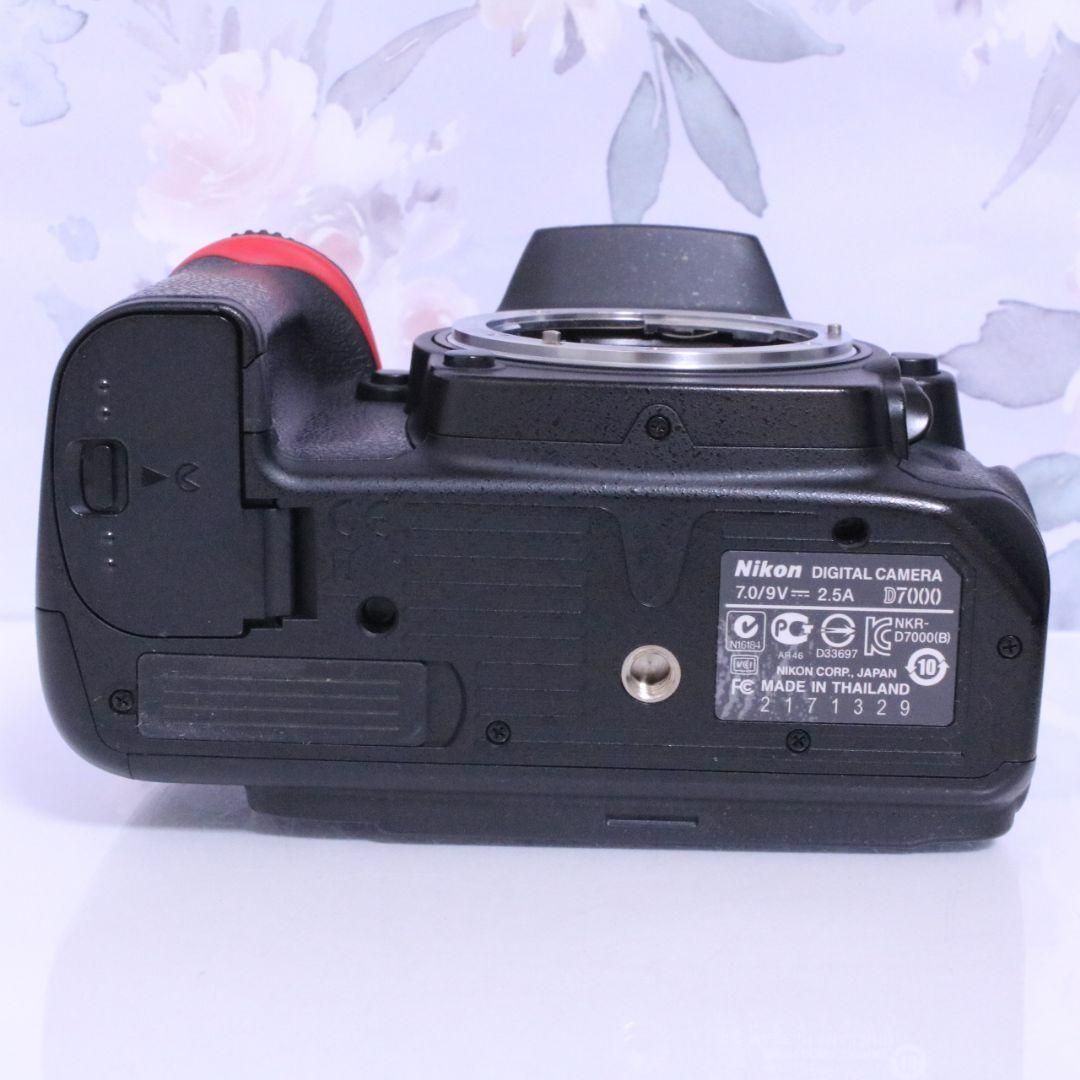 Nikon ニコン デジタル一眼レフ D7000 ダブルレンズキット☆標準