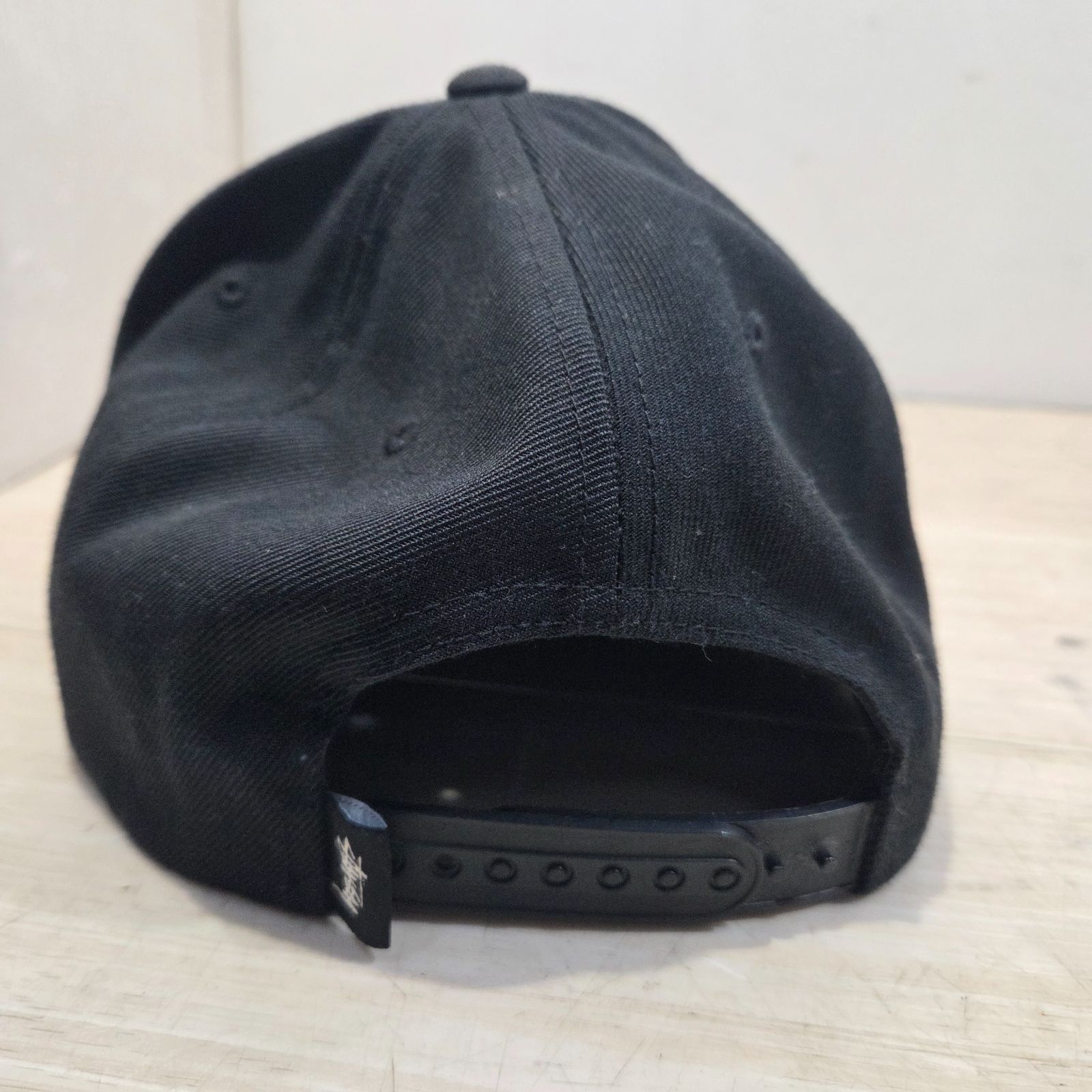 8 S97036 STUSSY ストゥーシー ブラック ベースボール キャップ