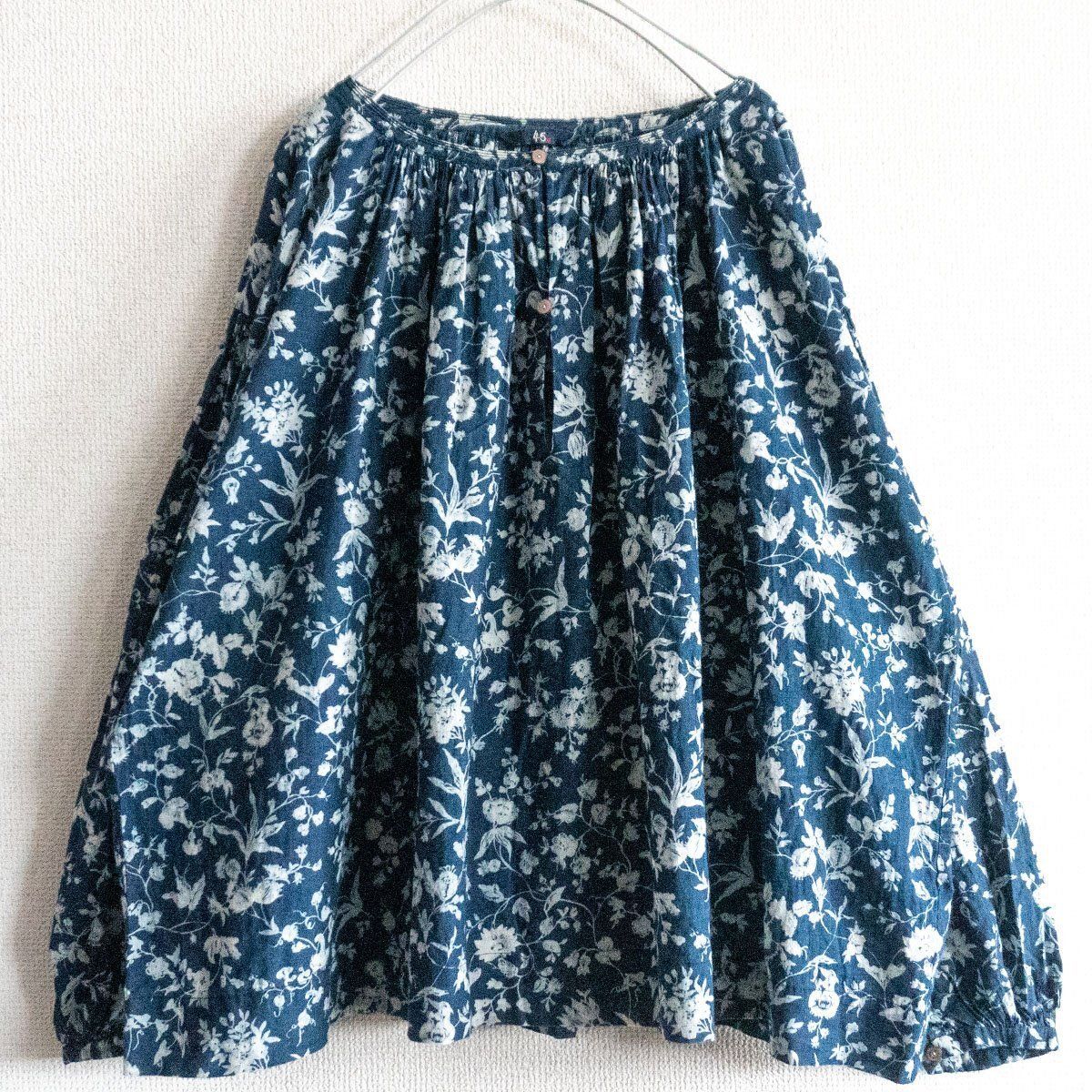 美品】45R【 インディゴ 花柄 ギャザー ブラウス】 45rpm 2403440 