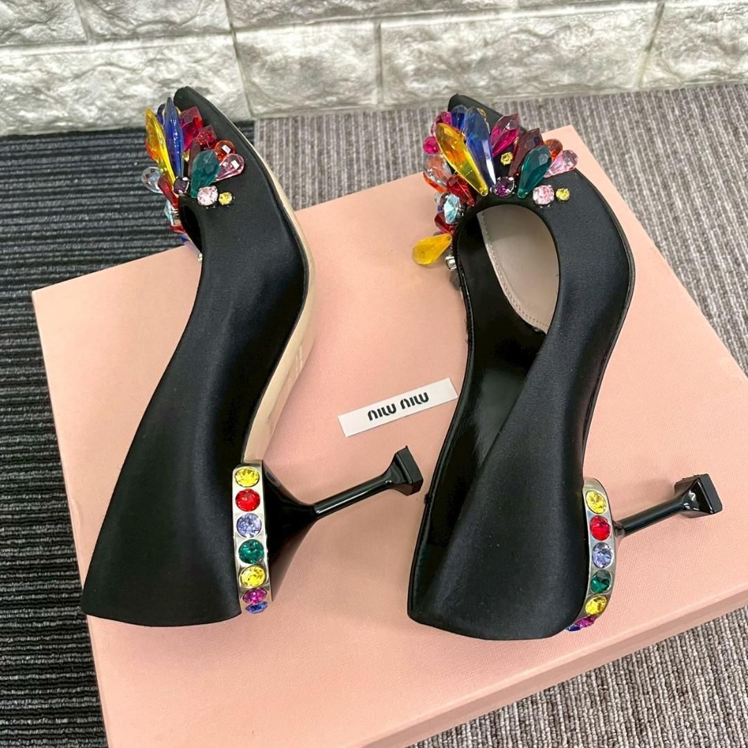 miumiu ミュウミュウ