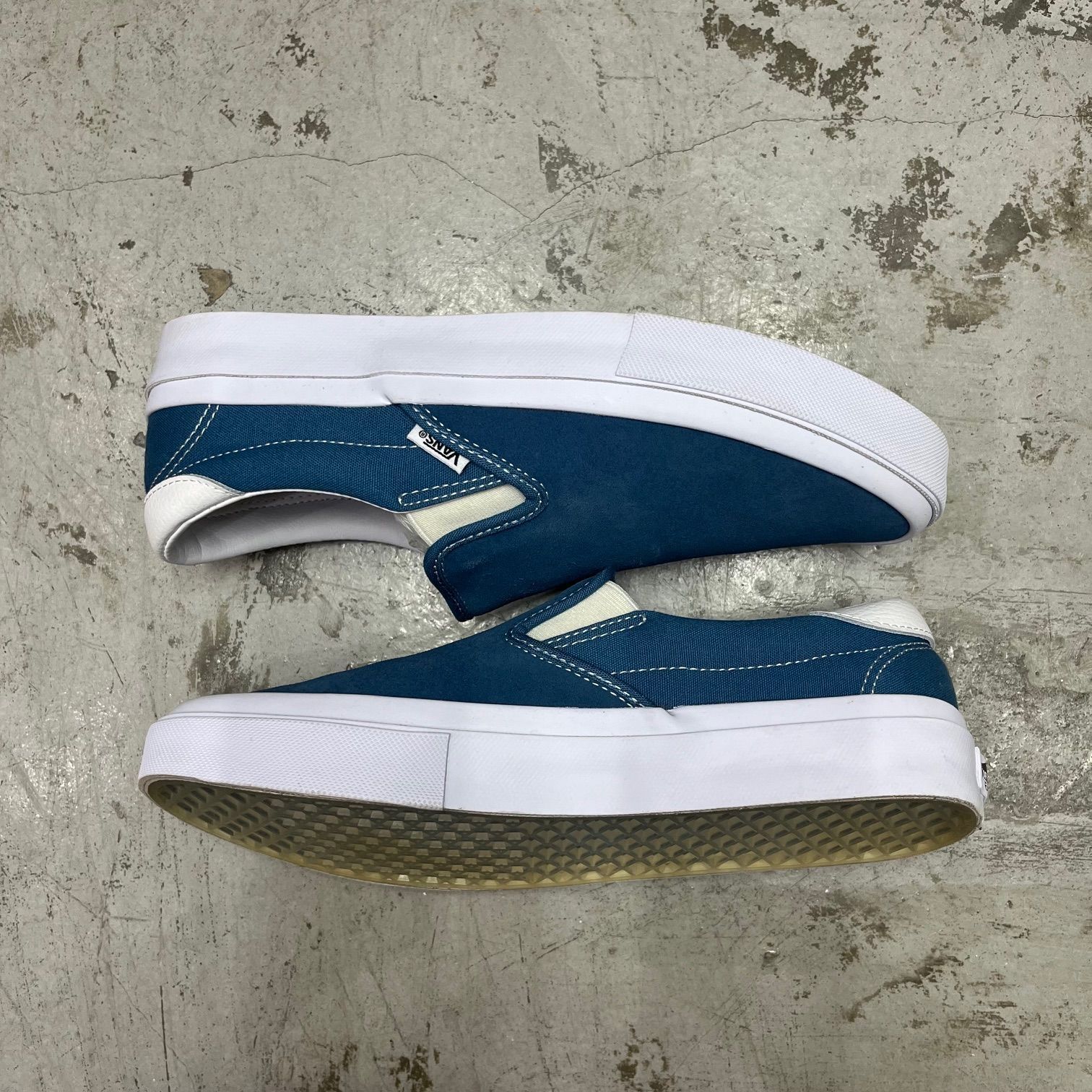新品 VANS SSZ BEAMS PLUS スエード スリッポン スニーカー バンズ 