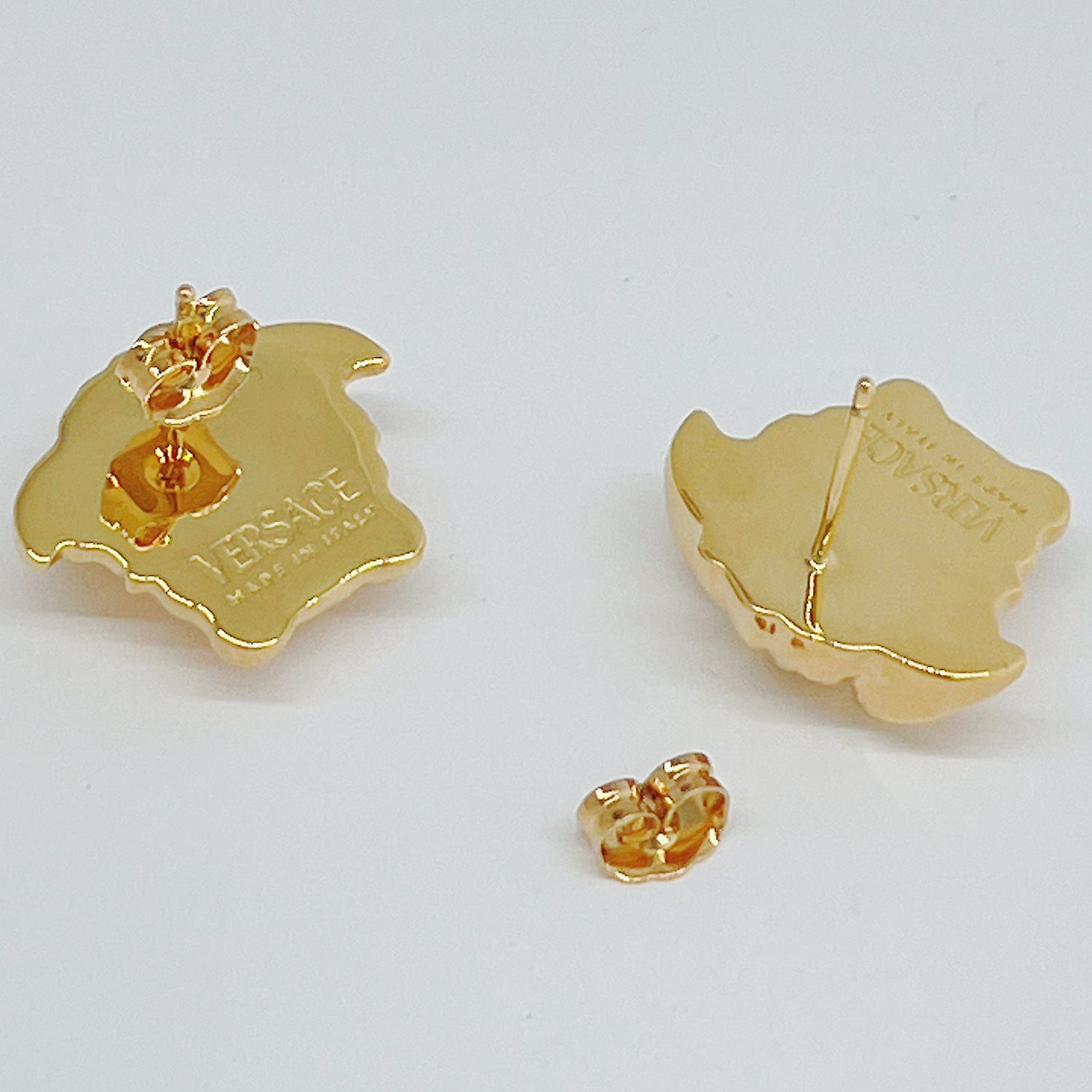 ヴェルサーチ VERSACE DG2E533 DJMT 3J000 メドゥーサ ヘッド スタッド  