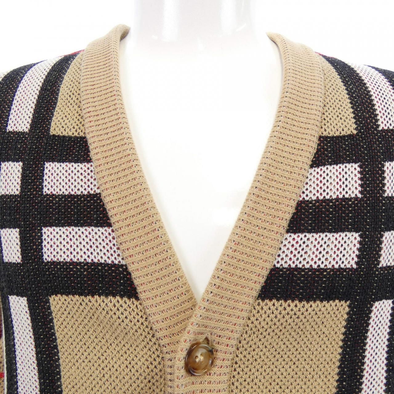 バーバリー BURBERRY