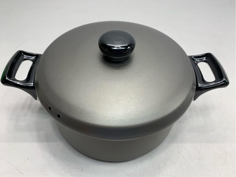 未使用 イタリア製 20cm両手鍋 貝印刃物 ホスタフロン加工 レトロ 調理器具 A6698A08 - メルカリ
