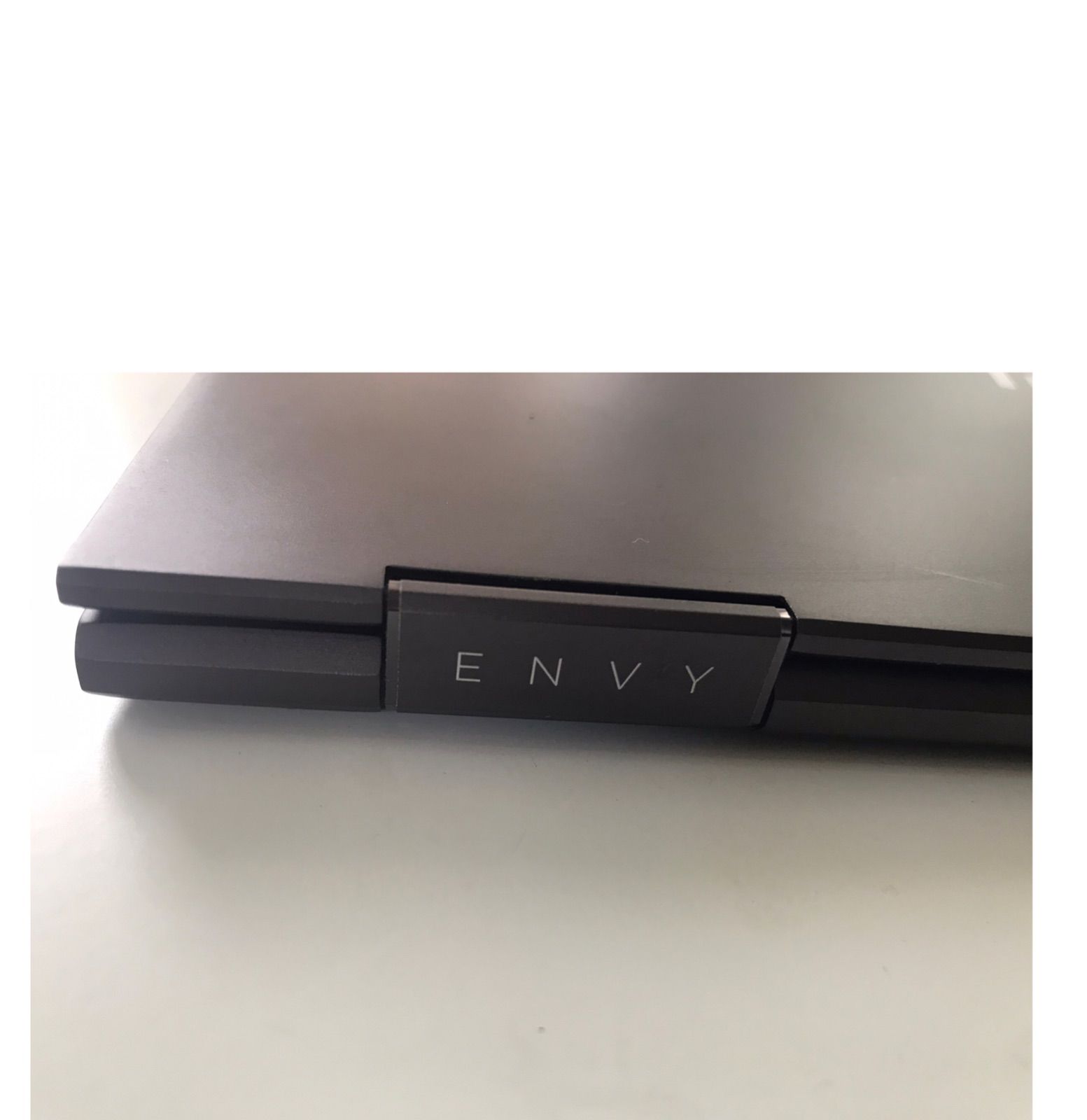 HP ENVY x360 Convertible 13-ar0099AU /AMD Ryzen3 3300U with Radeon/8GB/256GB  - メルカリ