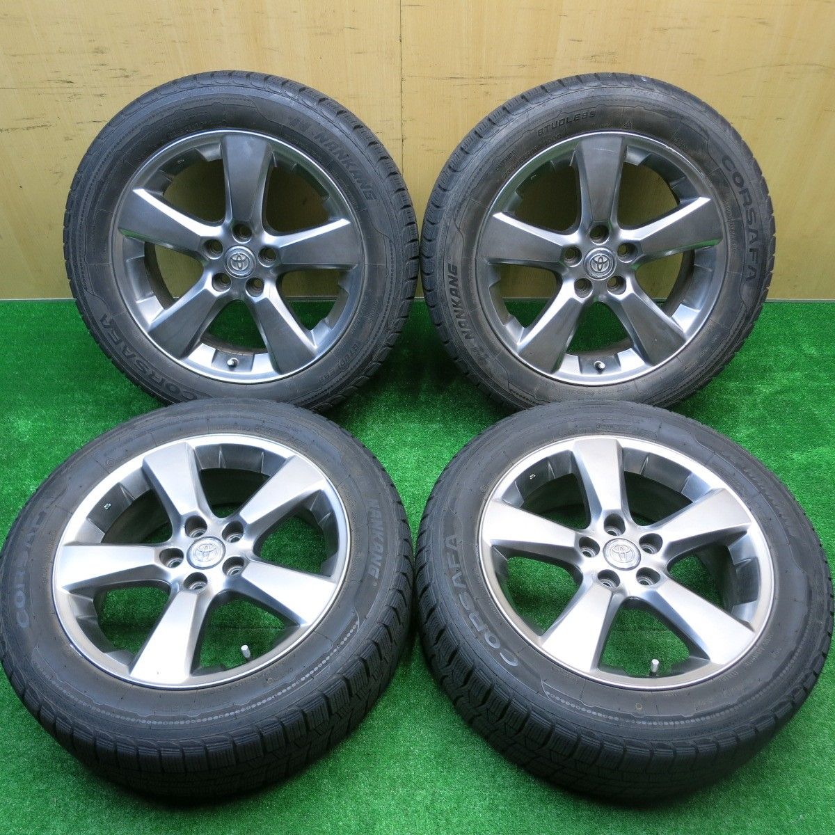 バリ溝 9.5分 トヨタ 30系 ハリアー 純正 235|55R18 スタッドレス ナンカン CORSAFA 18インチ PCD114.3|5H 5100901HAス