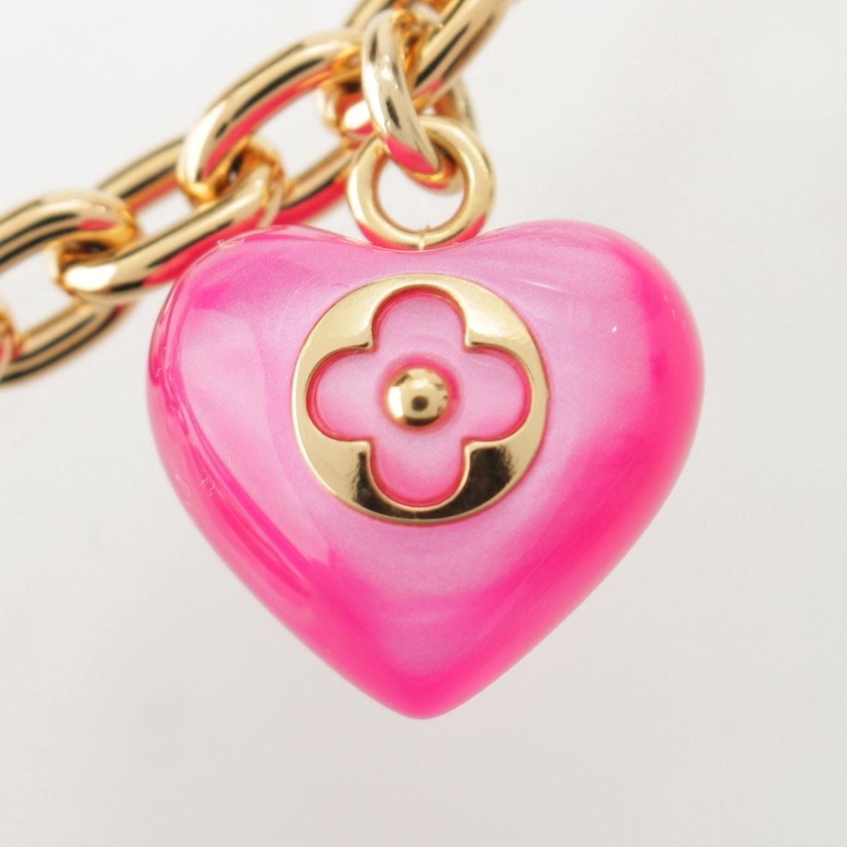 ルイヴィトン ビジューサックチェーン ロゴ ハート フラワー バッグ