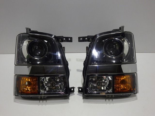 ⭐︎激レア⭐︎ハローキティ NANA2 ファスナーマスコット 大崎ナナ