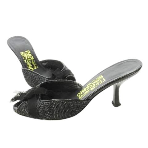 サルヴァトーレフェラガモ Salvatore Ferragamo ミュール サンダル ハイヒール リボン フリンジ ワンポイント 黒 ブラック |CK17 GY18