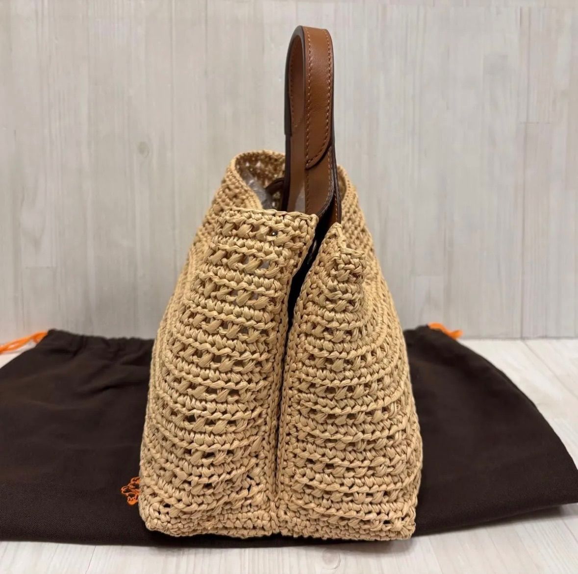 美品 TOD'S トッズ ラフィア マイクロ ハンドバッグ　カゴバッグ TOD'S - 美品 TOD'S トッズ ラフィア マイクロ ハンドバッグ カゴ