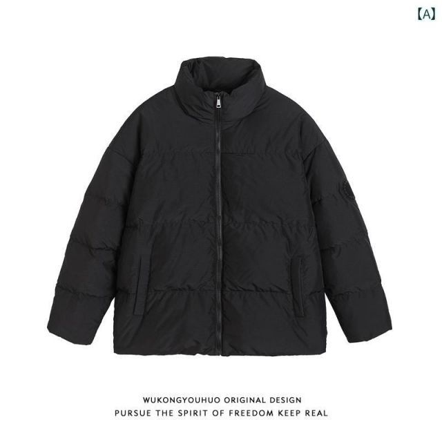 服 シンプル