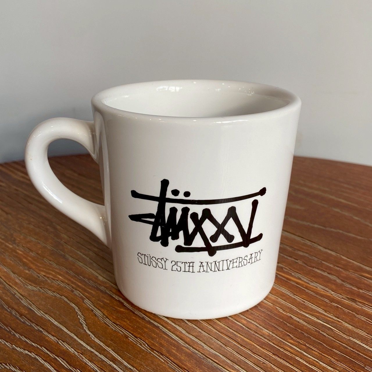 STUSSY ステューシー 25周年記念 ペアマグカップ SKLAD-KIRPICHA_RU