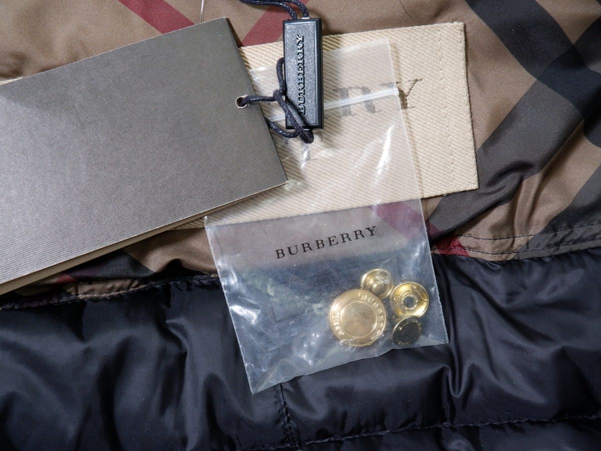 BRITバーバリー ブリット