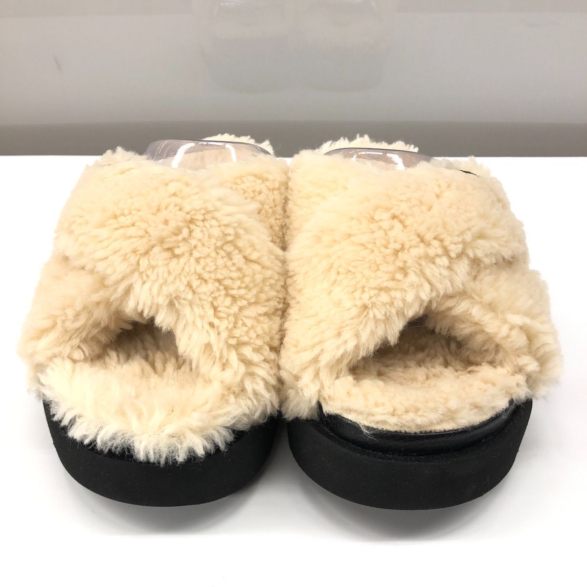 UGG アグ ファー サンダル クロス 厚底 W FUZZ SUGAR CROSS SLIDE