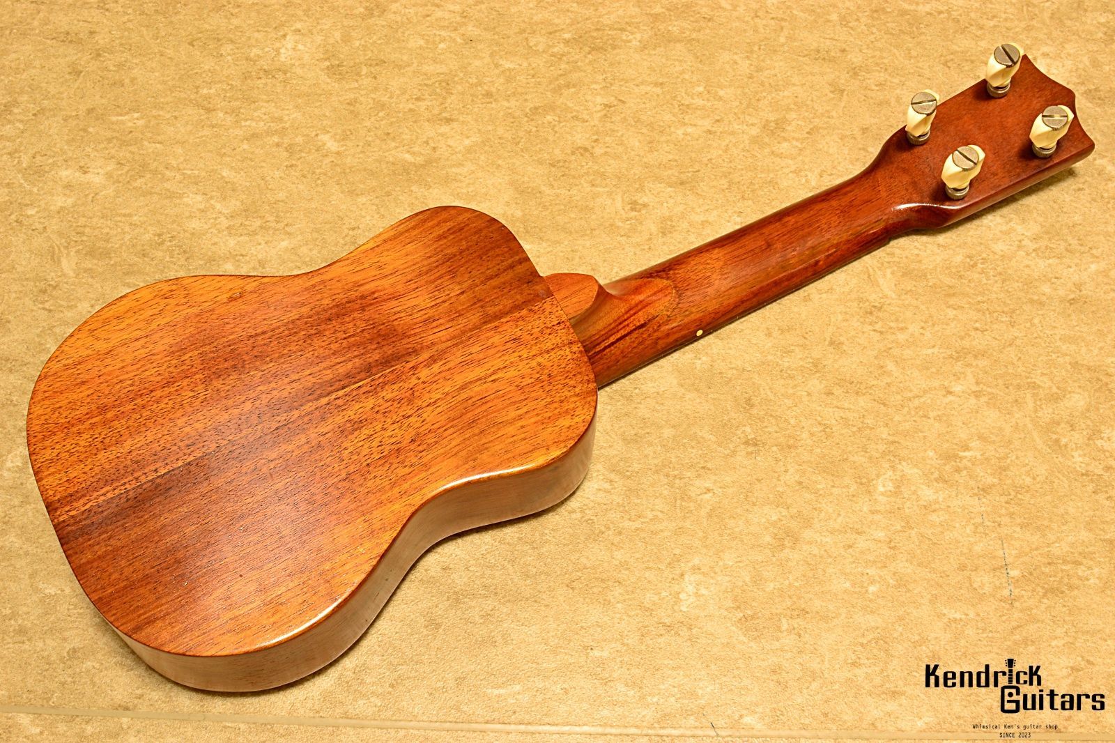 Kamaka 1980-90s Soprano White Label