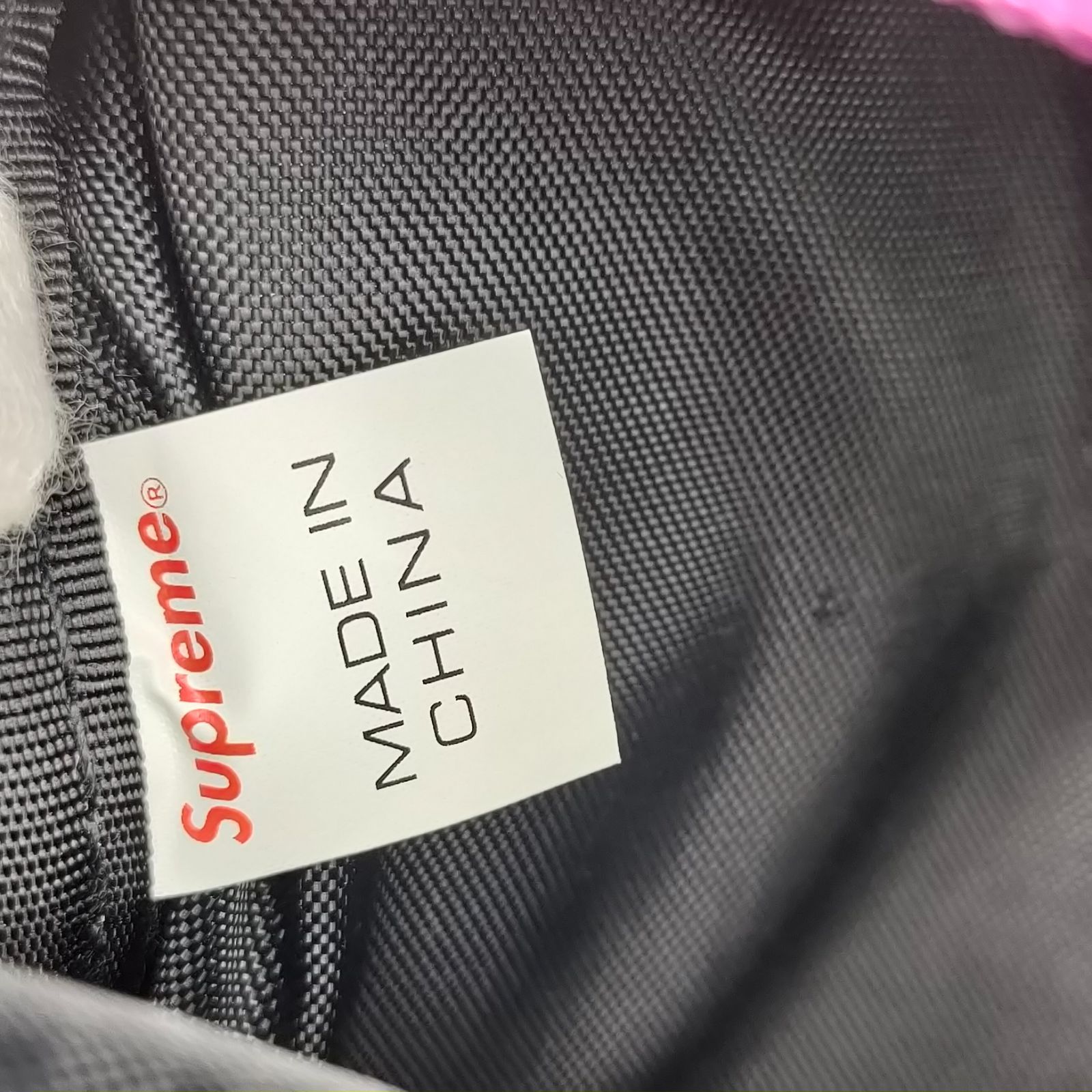 ウエストポーチ