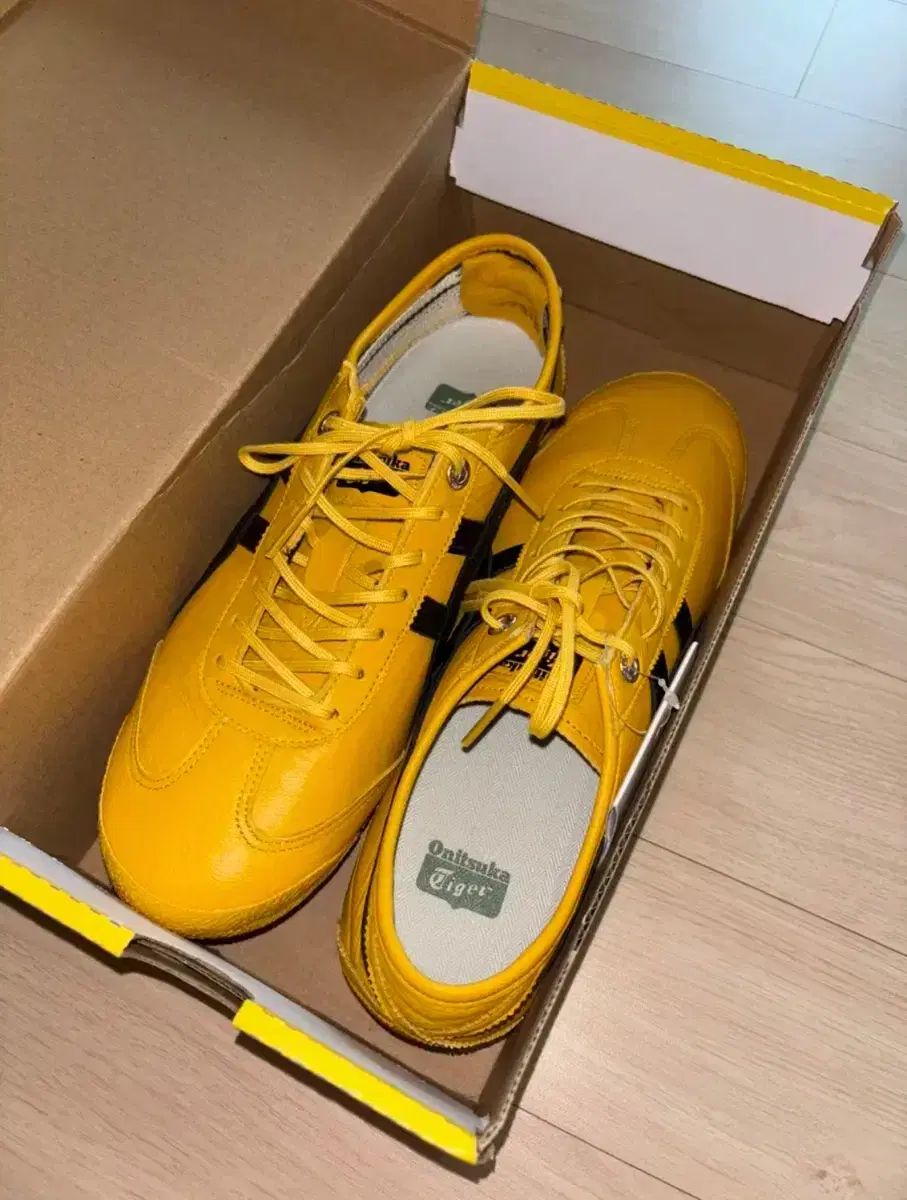 onitsuka tiger(オニツカタイガー) メキシコ 66 SD