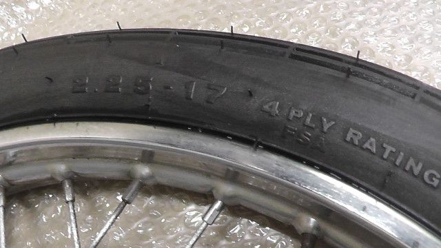 カブ50 C50-9650xxx の フロントホイール タイヤ付 1760676684 LAWEED_CL