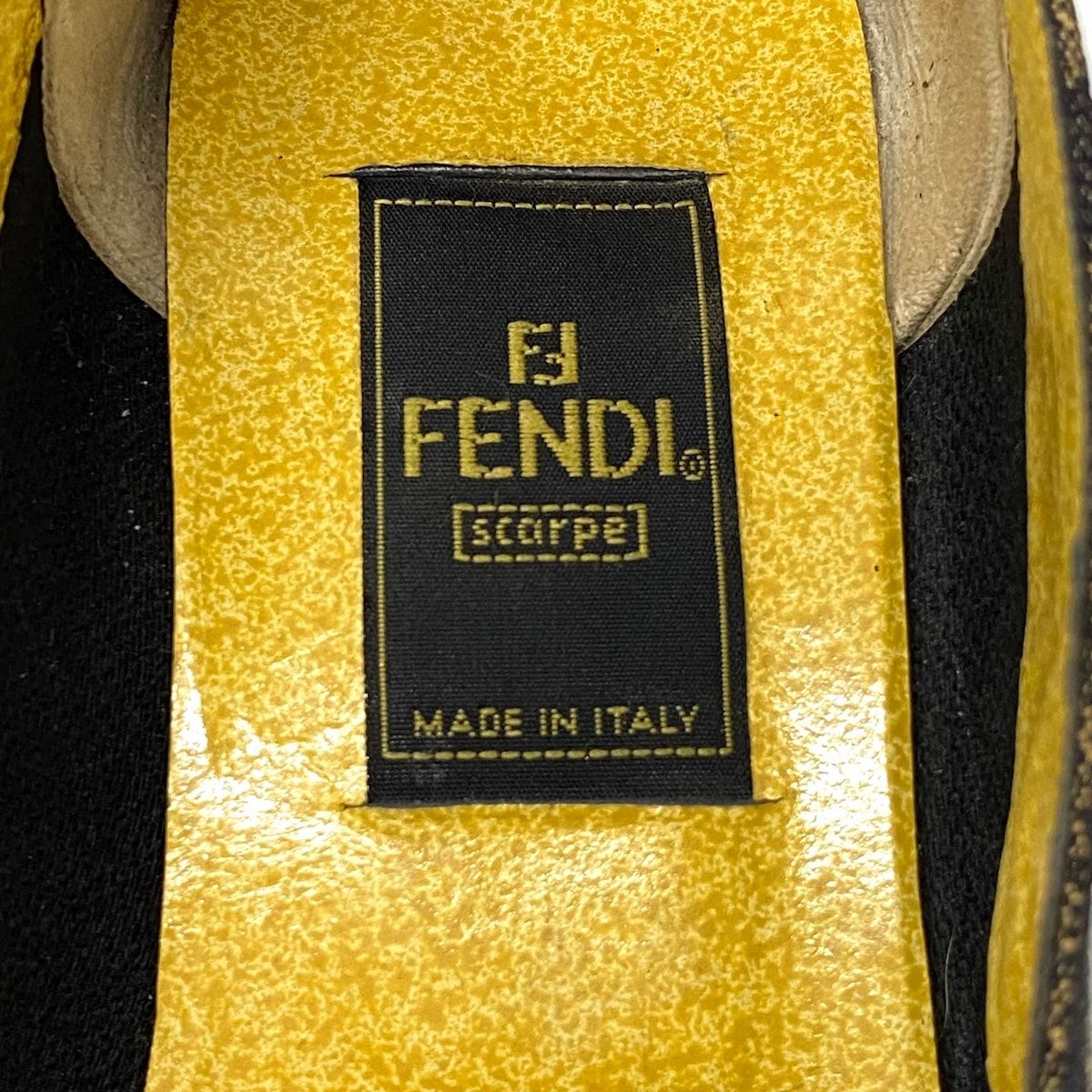 FENDI(フェンディ) パンプス 35 レディース ズッカ柄 ライトブラウン×黒 ウェッジソール/アウトソール張替済 ジャガード×レザー - メルカリ