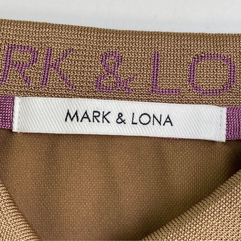 サイズ：M MARK&LONA マークアンドロナ  半袖ポロシャツ スカル ブラウン系 [240101481877] ゴルフウェア レディース ストスト サイズ：M MARK&LONA マークアンドロナ 半袖ポロシャツ スカル