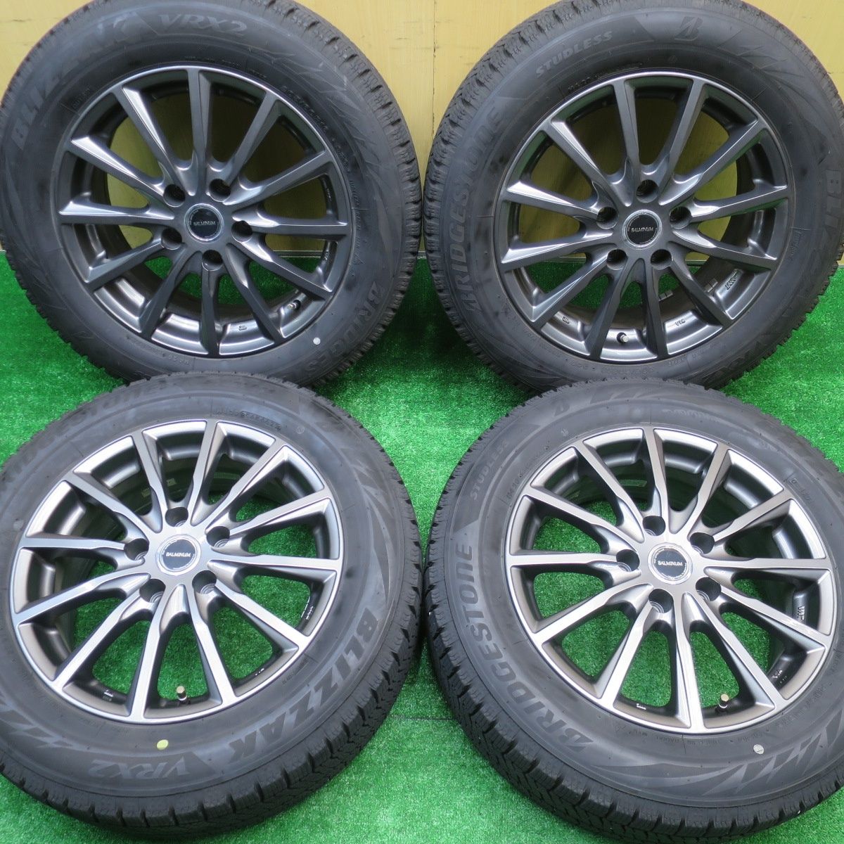 バリ溝！22年！キレイ！9分☆スタッドレス 205/60R16 ブリヂストン 