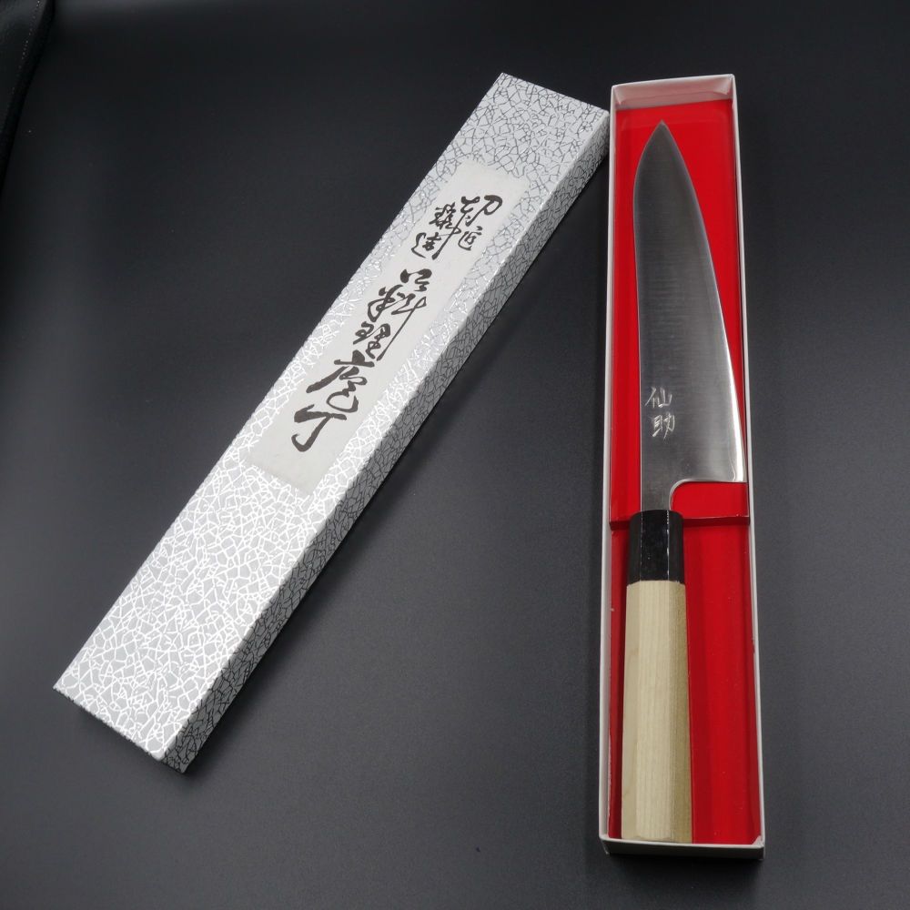 仙助 包丁 牛刀 銀三 安来鋼 銀紙三号 210mm 水牛八角柄 ステンレス 仙助 包丁 牛刀 銀三 安来鋼 銀紙三号 210mm 水牛八角柄